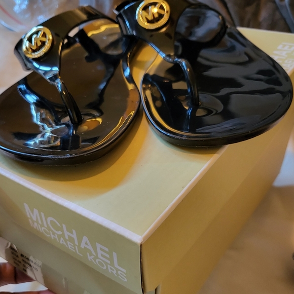 MK pvc sandals in Black sz 7.5 - Picture 6 of 8